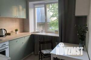 1-к квартира, посуточно, 30м2, 3/5 этаж