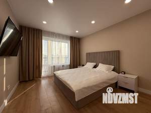 1-к квартира, посуточно, 50м2, 7/9 этаж