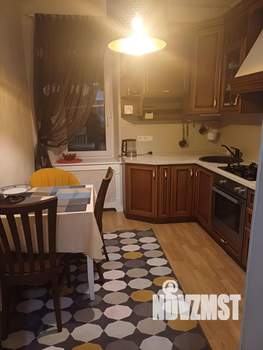 3-к квартира, вторичка, 72м2, 3/3 этаж