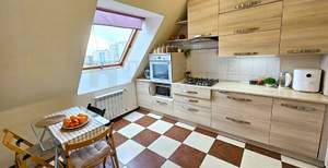 Студия квартира, вторичка, 95м2, 4/4 этаж