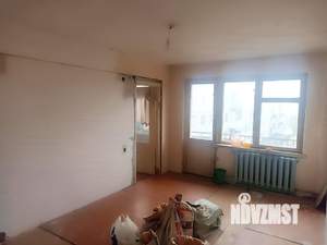 4-к квартира, вторичка, 60м2, 5/5 этаж