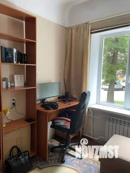 2-к квартира, вторичка, 57м2, 1/4 этаж