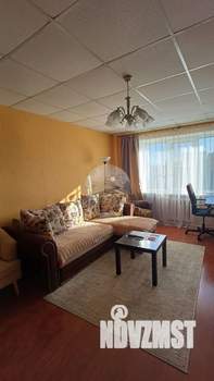 3-к квартира, вторичка, 61м2, 5/5 этаж