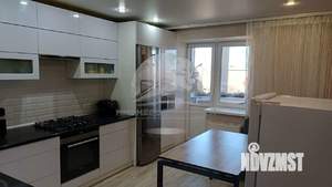 2-к квартира, вторичка, 64м2, 9/9 этаж