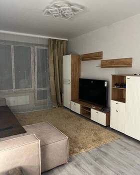 2-к квартира, вторичка, 60м2, 7/9 этаж