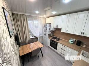 3-к квартира, вторичка, 61м2, 9/9 этаж
