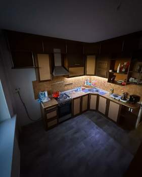 3-к квартира, вторичка, 63м2, 1/9 этаж