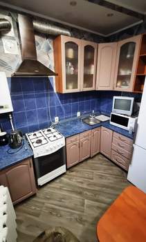 3-к квартира, вторичка, 70м2, 3/3 этаж
