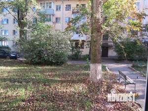 2-к квартира, вторичка, 43м2, 1/4 этаж