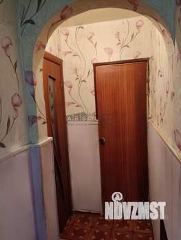 2-к квартира, вторичка, 42м2, 1/5 этаж