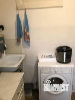 2-к квартира, вторичка, 40м2, 1/9 этаж