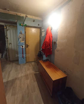 4-к квартира, вторичка, 65м2, 5/5 этаж