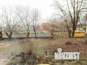 3-к квартира, вторичка, 54м2, 2/4 этаж