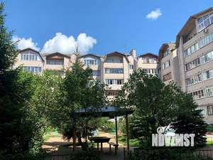 2-к квартира, вторичка, 65м2, 1/6 этаж