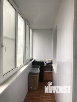 2-к квартира, вторичка, 40м2, 1/9 этаж