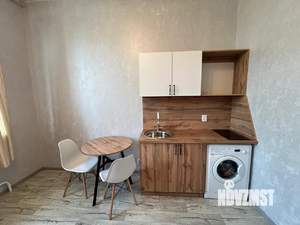 Студия квартира, вторичка, 18м2, 1/5 этаж