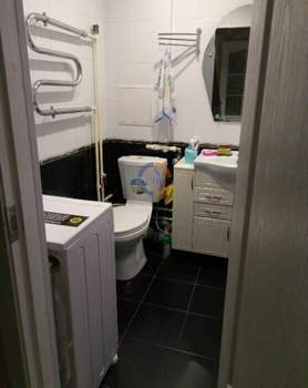 1-к квартира, вторичка, 49м2, 5/5 этаж