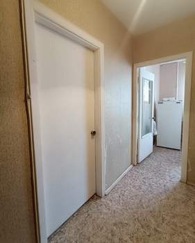 1-к квартира, вторичка, 37м2, 9/9 этаж