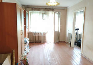 2-к квартира, вторичка, 42м2, 3/5 этаж