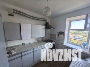 2-к квартира, вторичка, 50м2, 9/9 этаж