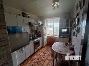 4-к квартира, вторичка, 72м2, 9/9 этаж