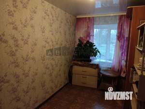 2-к квартира, вторичка, 42м2, 1/5 этаж