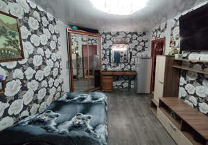 2-к квартира, вторичка, 42м2, 1/5 этаж