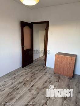 3-к квартира, вторичка, 63м2, 6/9 этаж