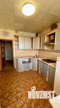 3-к квартира, вторичка, 63м2, 8/9 этаж