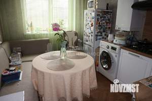 3-к квартира, вторичка, 77м2, 2/4 этаж