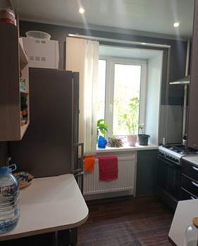 2-к квартира, вторичка, 40м2, 3/5 этаж