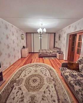 3-к квартира, вторичка, 92м2, 1/6 этаж