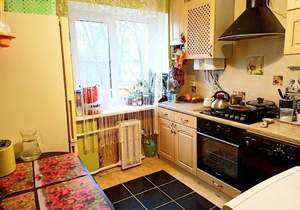 3-к квартира, вторичка, 54м2, 2/4 этаж