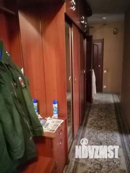 3-к квартира, вторичка, 64м2, 1/9 этаж