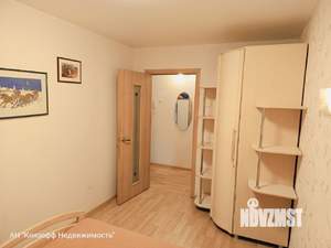 2-к квартира, вторичка, 42м2, 3/4 этаж