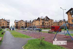 3-к квартира, вторичка, 77м2, 2/4 этаж