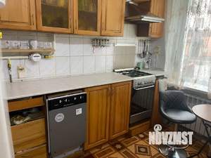 2-к квартира, вторичка, 57м2, 1/4 этаж