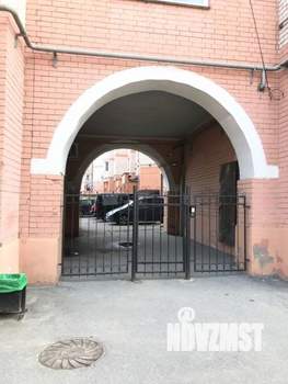2-к квартира, вторичка, 62м2, 2/10 этаж