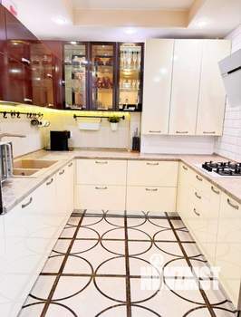 3-к квартира, вторичка, 89м2, 1/5 этаж
