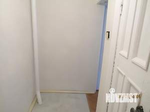 2-к квартира, вторичка, 43м2, 1/4 этаж