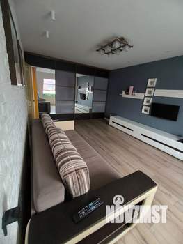 2-к квартира, вторичка, 63м2, 4/4 этаж