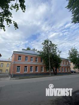 2-к квартира, вторичка, 60м2, 2/2 этаж