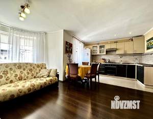 2-к квартира, вторичка, 83м2, 4/4 этаж