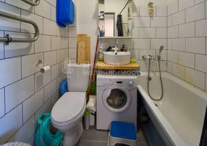 2-к квартира, вторичка, 40м2, 4/4 этаж