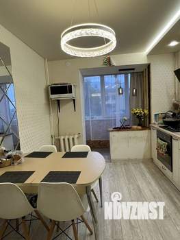 3-к квартира, вторичка, 63м2, 1/9 этаж