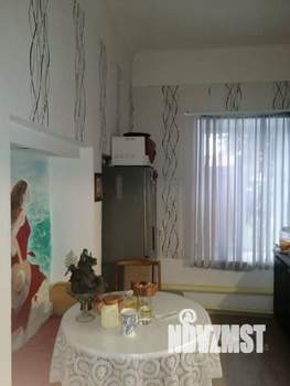 2-к квартира, вторичка, 56м2, 1/3 этаж