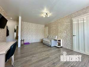 2-к квартира, вторичка, 42м2, 1/4 этаж
