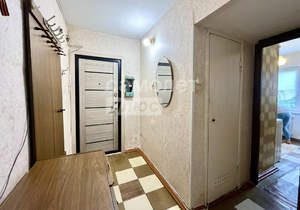 3-к квартира, вторичка, 48м2, 3/5 этаж