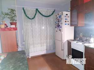 2-к квартира, вторичка, 72м2, 1/9 этаж