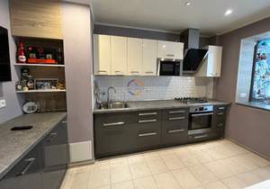 2-к квартира, вторичка, 57м2, 2/10 этаж